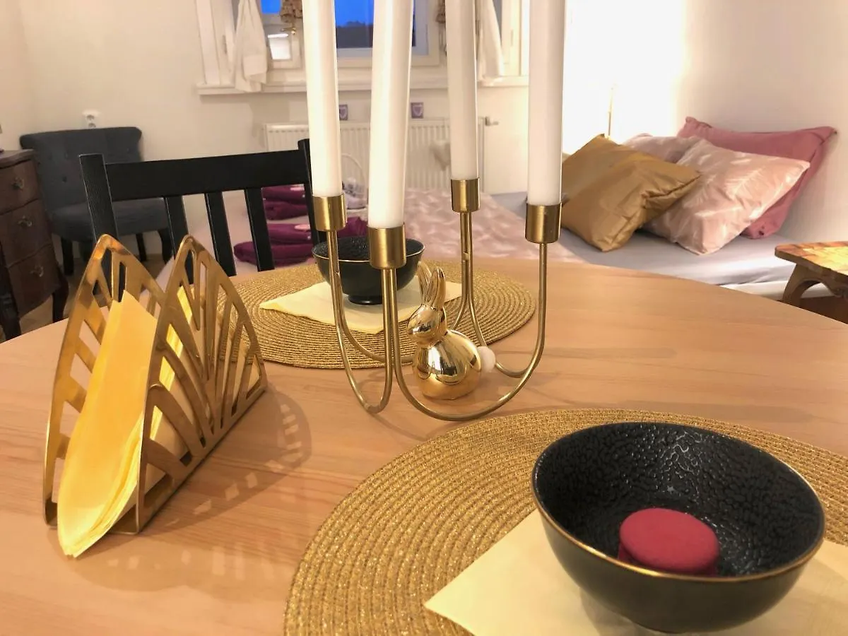 פראג Tiffany Apartment מלון